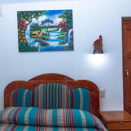 Hostal Cultural Bertha Challapampa Isla Del Sol Parte Norte Comunidad Challapampa Bagian luar foto